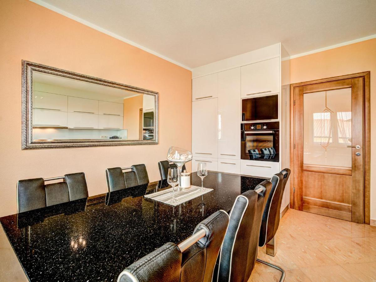 Apartment Tommy-2 By Interhome Kmeti Bagian luar foto