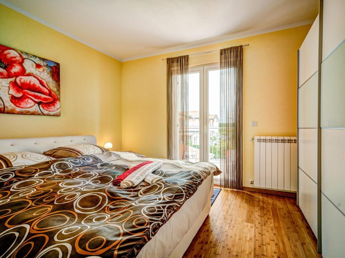 Apartment Tommy-2 By Interhome Kmeti Bagian luar foto